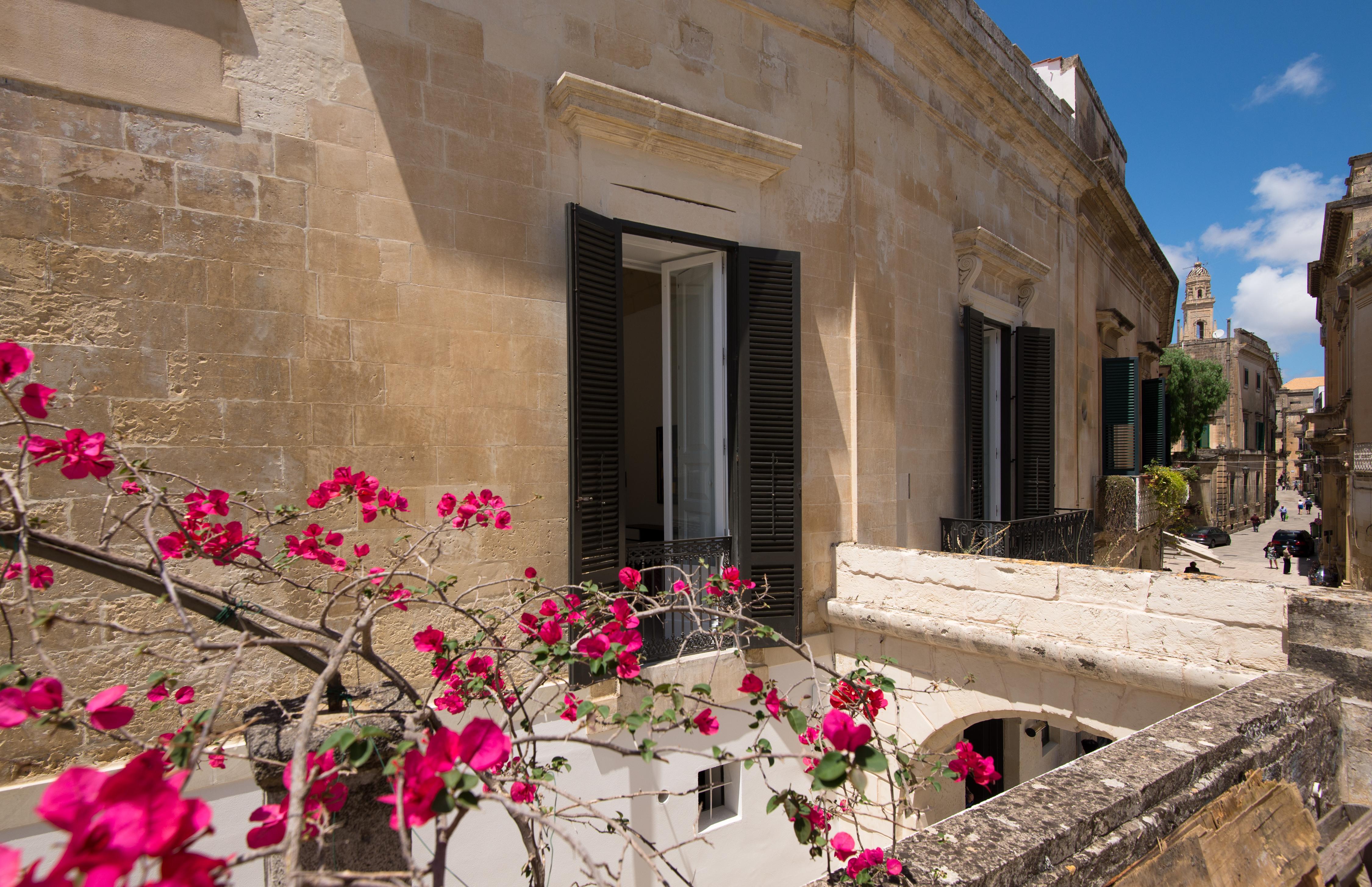 Palazzo De Noha - Boutique Hotel Lecce Zewnętrze zdjęcie